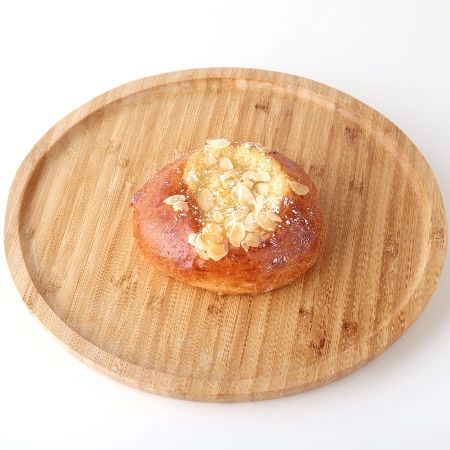 Brioche almond